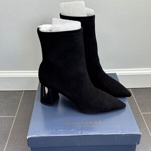 Alterre Black Suede Sock Boot Size 8